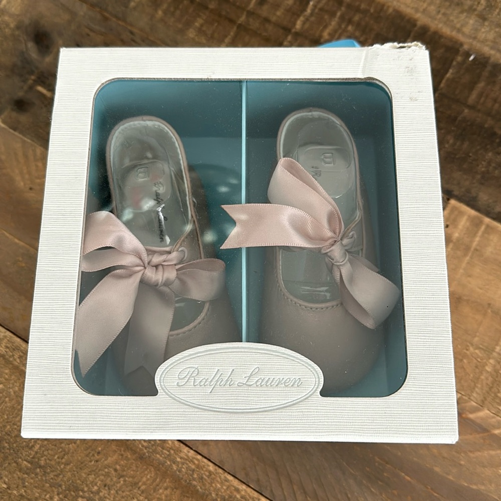 Ralph Lauren Girls' Briley Ballet Flats - Baby - pink lambskin - sz 4